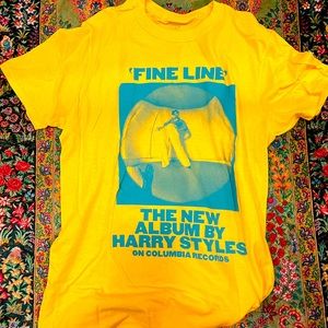 OFFICIAL HARRY STYLES ‘FINE LINE’ T-Shirt.